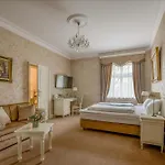Palac Gruszow 4*