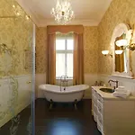 Pałac Gruszów 4*