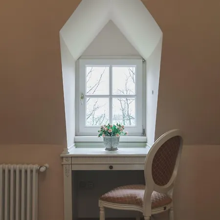 Pałac Gruszów Hotel apartamentowy Świdnica