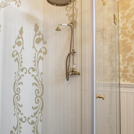 Palac Gruszow Lägenhetshotell 4*