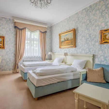 Palac Gruszow Aparthotel 4*