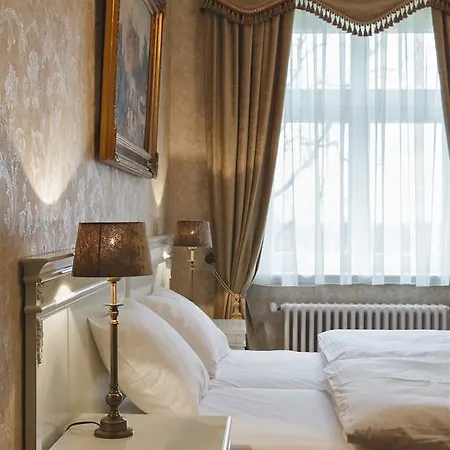 Hotel apartamentowy Pałac Gruszów Świdnica
