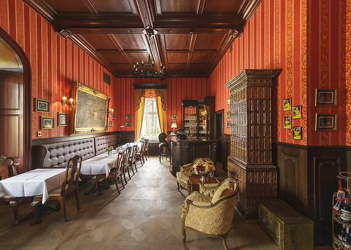 Hotel apartamentowy Pałac Gruszów 4*