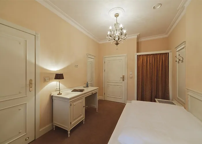 Pałac Gruszów Hotel apartamentowy