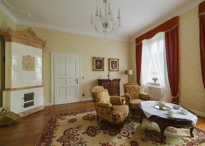 Hotel apartamentowy Pałac Gruszów 4*